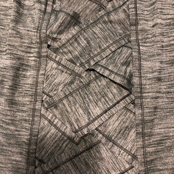 Lululemon Muscle Tank - Picture 3 of 3